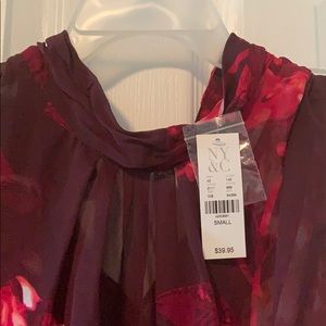 Women’s summer top